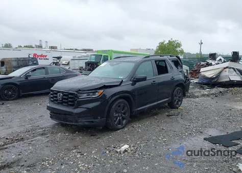 2025 Honda Pilot Sport z USA, uszkodzony, nr VIN 5FNYG1H3XSB066532